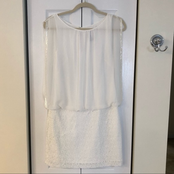 Cache Dress with white sequins - Picture 1 of 5